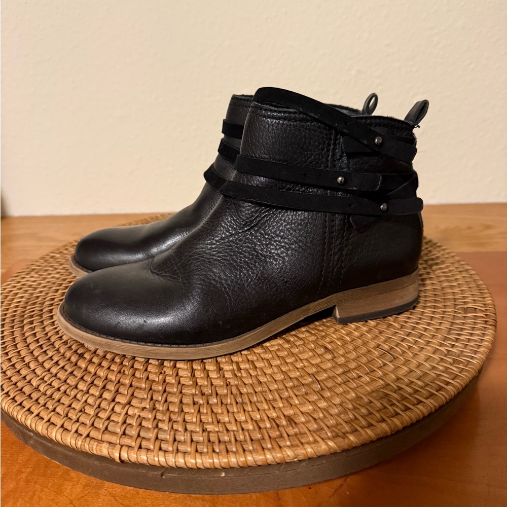 Franco‎ Sarto Black Leather Ankle Boot